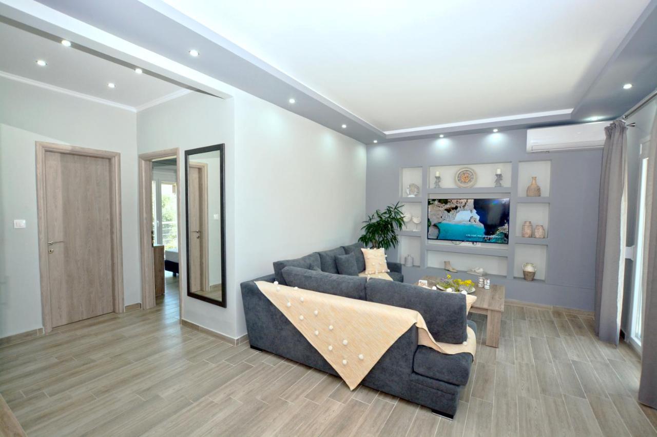 Blue North Luxury Apartment Limenas  Buitenkant foto